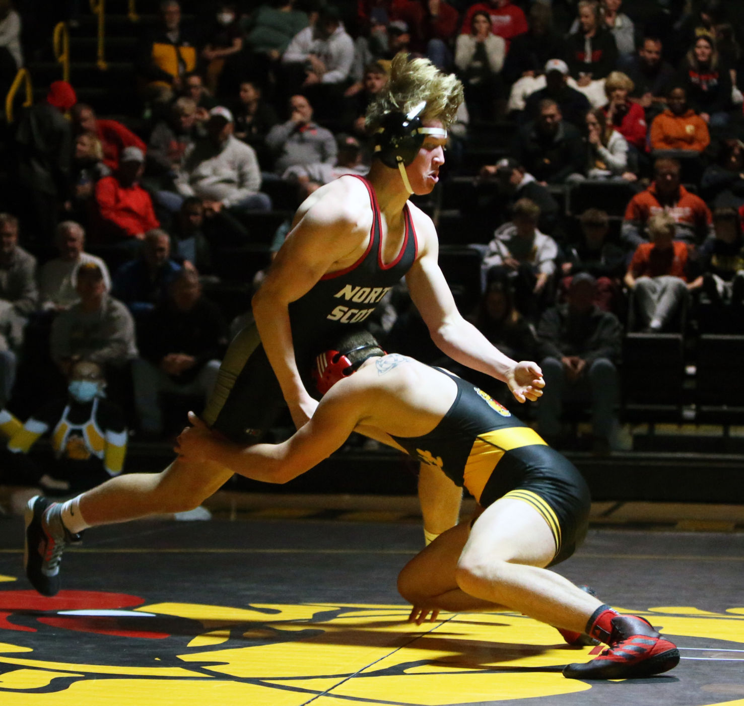 010622-qc-spt-ns-bett wrestling021.JPG